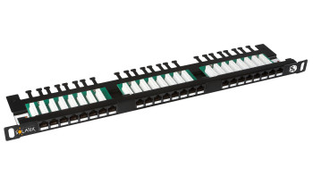 Patch panel Solarix 24xRJ45 CAT5E UTP s vyvazovací lištou černý 0,5U SX24HD-5E-U